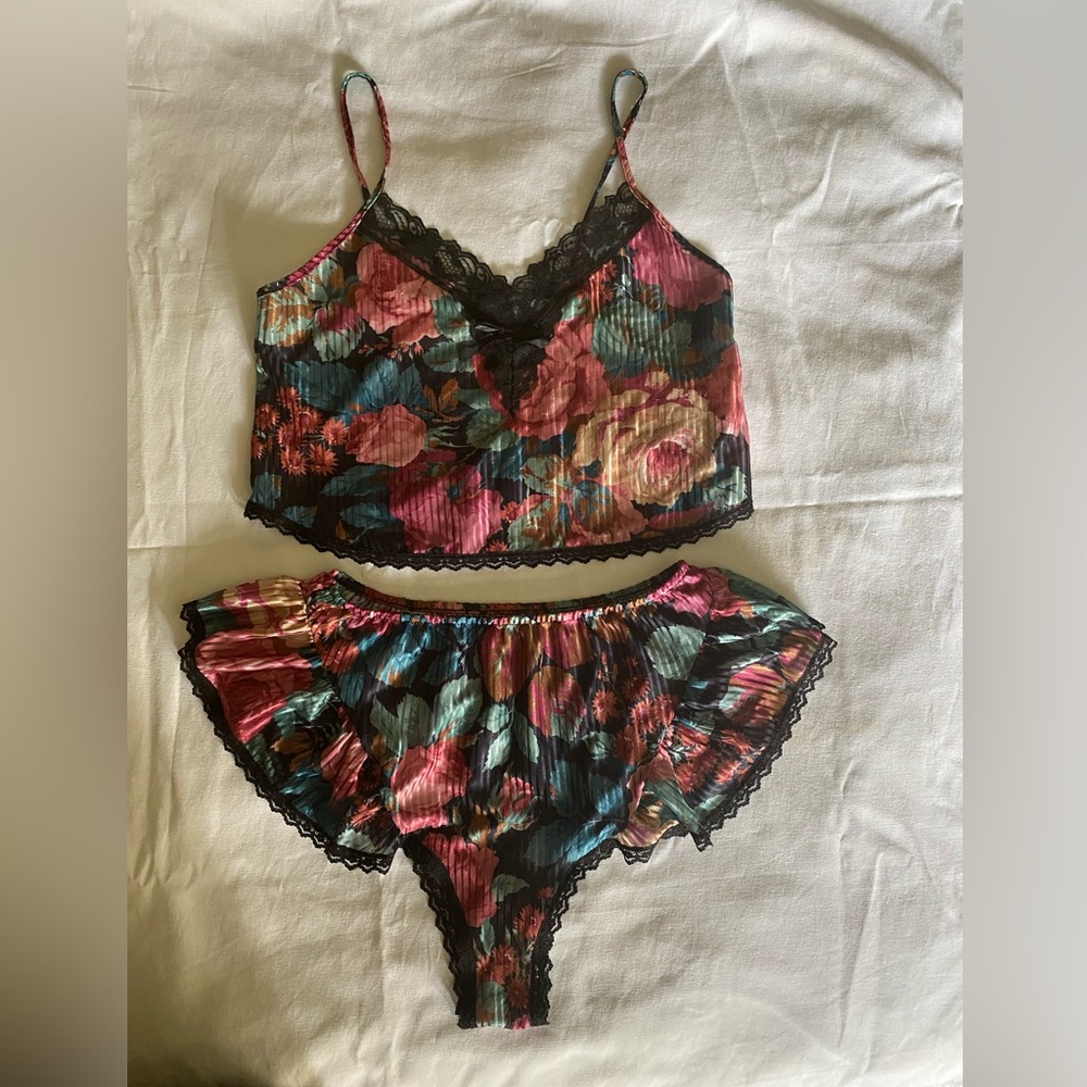 90s Vintage Petra Fashions Floral Lace Lingerie Sleep Set Small Medium